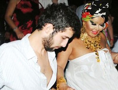 BERK YıLMAZ - Bülent Ersoy aşkını dolu dizgin yaşıyor!