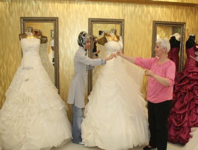 Gelin Adaylarından Gelinlik Tercihi