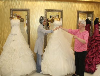 Gelin Adaylarından Gelinlik Tercihi