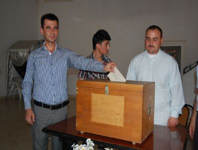 TUNÇBILEK - Harmancık Ak Parti Gençlik Kolları Başkanlığında Seçim Heyecanı