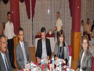 YıLMAZ ARSLAN - Şehit Aileleri ve Gaziler Polisin İftarında Buluştu