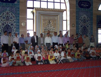 OSMAN DÖLEK - Ahed`den Yaz Kuran Kurslarına 1500 Kuran-ı Kerim