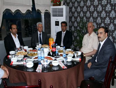 FEVZI APAYDıN - Başkan Apaydın Onuruna İftar Yemeği