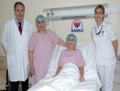 SANI KONUKOĞLU HASTANESI - Biri Annesinin, Diğeri Ağabeyinin Böbreğiyle Hayata Tutundu