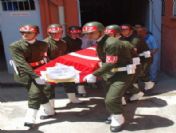 Şehit Askerler Törenle Memleketlerine Uğurlandı