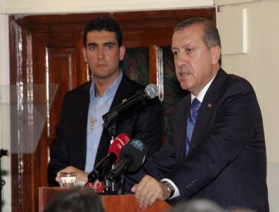 CAHIT ZARIFOĞLU - Başbakan Erdoğan: Salı Günü Dışişleri Bakanımı Suriye'ye Gönderiyorum