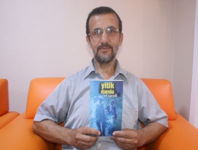 Zonguldaklı Öğretmen Kitap Yazmaya Doymuyor