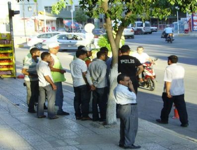 1 Tl İçin Kavgaya Tutuştular