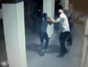 Gasp anı güvenlik kamerasında