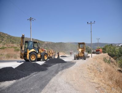 KONACıK - Bodrum Konacık`ta Asfaltlama Çalışmaları Devam Ediyor