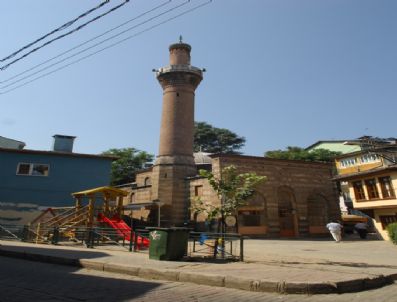 Akbıyık Camii Gün Yüzüne Çıkıyor
