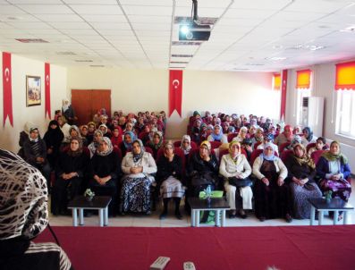 Bayanlara Yanlış Töre Konferansı