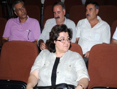 Bdp’li Demirtaş: Başbakan Neredeyse Tek Başına Suriye’ye Savaş Açacak