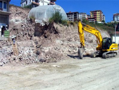 Belediye Çalışmalarını Aralıksız Sürdürüyor