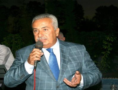 Enerji Eski Bakanı İftar Verdi