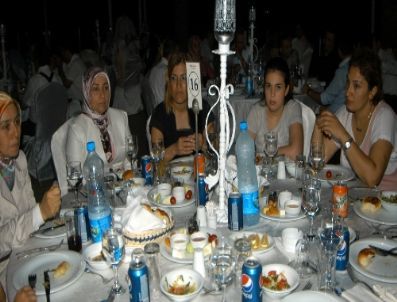 İftarda Kardeşlik Duygusu Pekiştirildi