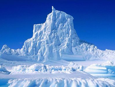 PASIFIK OKYANUSU - Japonya'daki deprem buzulları vurdu!