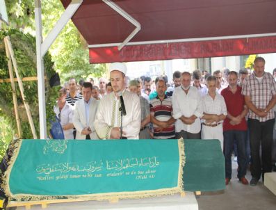 Kazada Ölen Üniversiteli Şeyma Son Yolculuğuna Uğurlandı