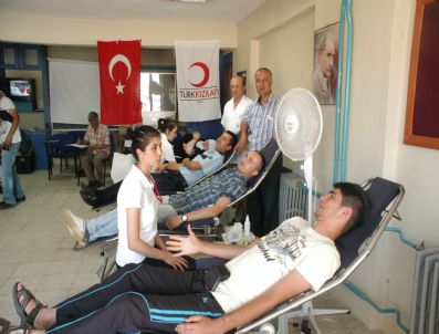 İRFAN TATLıOĞLU - Orhaneli Belediyesi`nden Kan Bağışına Destek