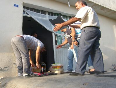 Silopi Kaymakamlığı İftar Yemeğini Evlere Dağıtıyor