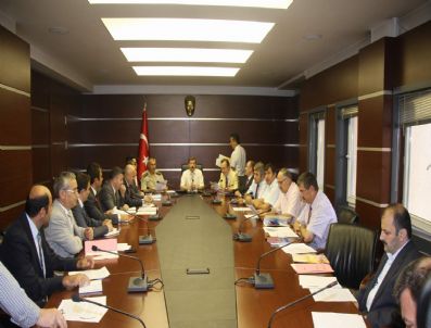 AZIZ MERCAN - Sümela`da Ayin Öncesi Trabzon Valiliği`nde Toplantı