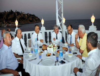 Terminal İşletmecilerine İftar