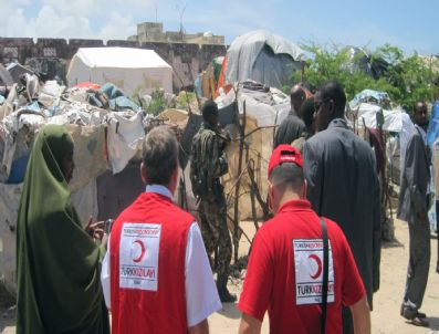 Türk Kızılayı 7 Kişilik Ekiple Somali`de