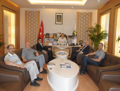 Üsküp Müftüsünden İnegöl`e Ziyaret