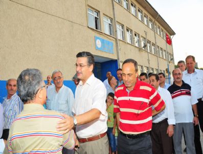 BAHA BAŞÇELIK - Vali Güvenç İshak Çelebi’de Vatandaşlarla İftar Yaptı