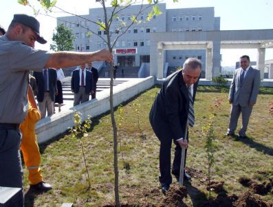 Valilik, Yeni Binasına Taşındı