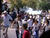 'Barış yürüyüşü'nde ortalık savaş alanına döndü