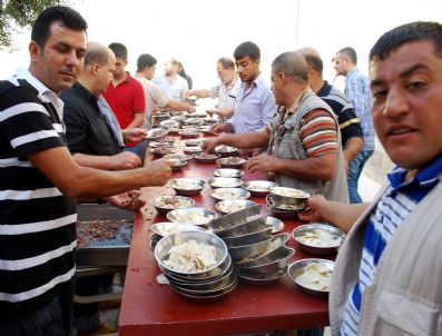 Bayramda 7 Bin Kişiye Tirit Ziyafeti