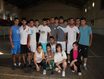 Hazırlık Kursları Gençlerin Önünü Açtı