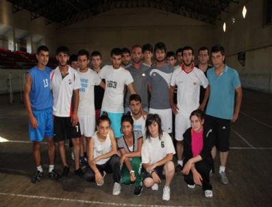 Hazırlık Kursları Gençlerin Önünü Açtı