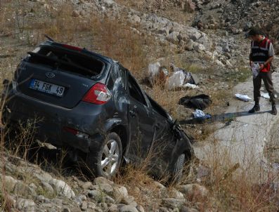 HAMZALAR - Karabük`te Trafik Kazası: 2 Yaralı