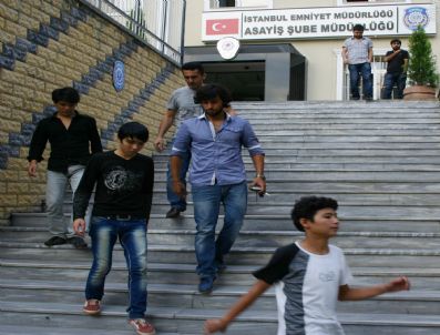 İNTERPOL - Afganistanlı Uluslararası çocuk tacirleri İstanbul`da yakalandı