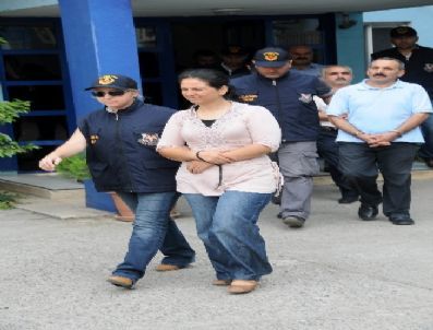 Gözaltına Alınan Bdp’liler Adliyeye Sevk Edildi