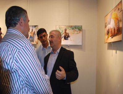 İNLICE - Kahta İlçesi'nde 'çocuklar Ölüyor, İnsanlık Ölmesin' Adlı Sergi Açıldı