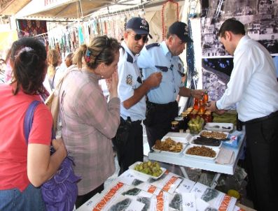 ÜLKER GÜZEL - Kozan, Beypazarı’nda İlgi Odağı Oldu