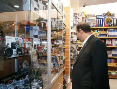 MURAT GÖKTÜRK - Nevşehir’de Nt Mağazaları İkinci Şubesini Forum Avm’de Açtı