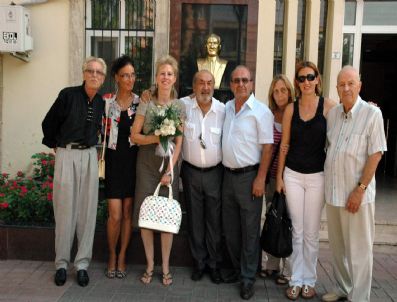 Tanıştıkları Gün Evlendiler