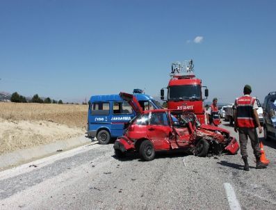 Hata Sollama Kaza Getirdi: 1’i Çocuk 6 Yaralı