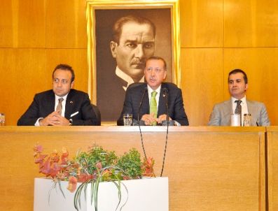 Başbakan Tahrir Meydanı’nda Konuşmayacak