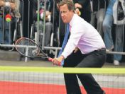 Cameron'dan tenis şov