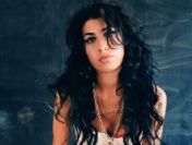 Ünlü şarkıcının babasından şok açıklamalar