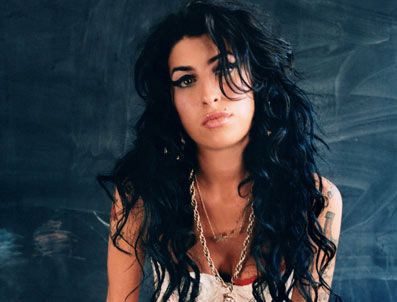 AMY WİNEHOUSE - Ünlü şarkıcının babasından şok açıklamalar