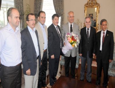 RECAİ BERBER - Vali Daşöz: Manisa Yatırımcılar İçin Çok İdeal Bir Noktada