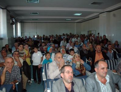 SEYFETTİN YILMAZ - Afetzedelere Konutları Teslim Edildi