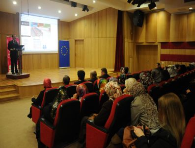 Bağcılar`da Annelere Okul Öncesi Eğitim