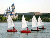 Deniz Olmayan Eskişehir`de Yelkenli Kursu